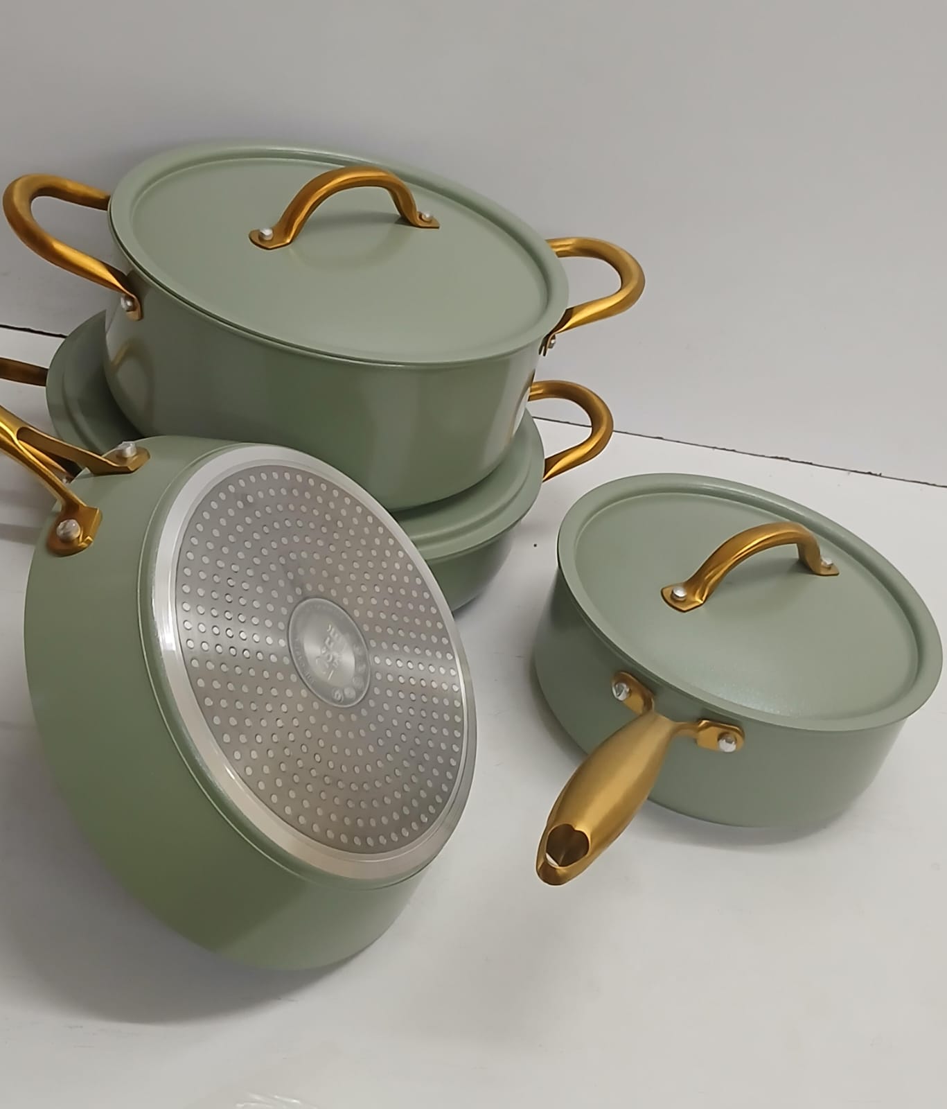 Premium High quality SFE Cookware (Non-stick)